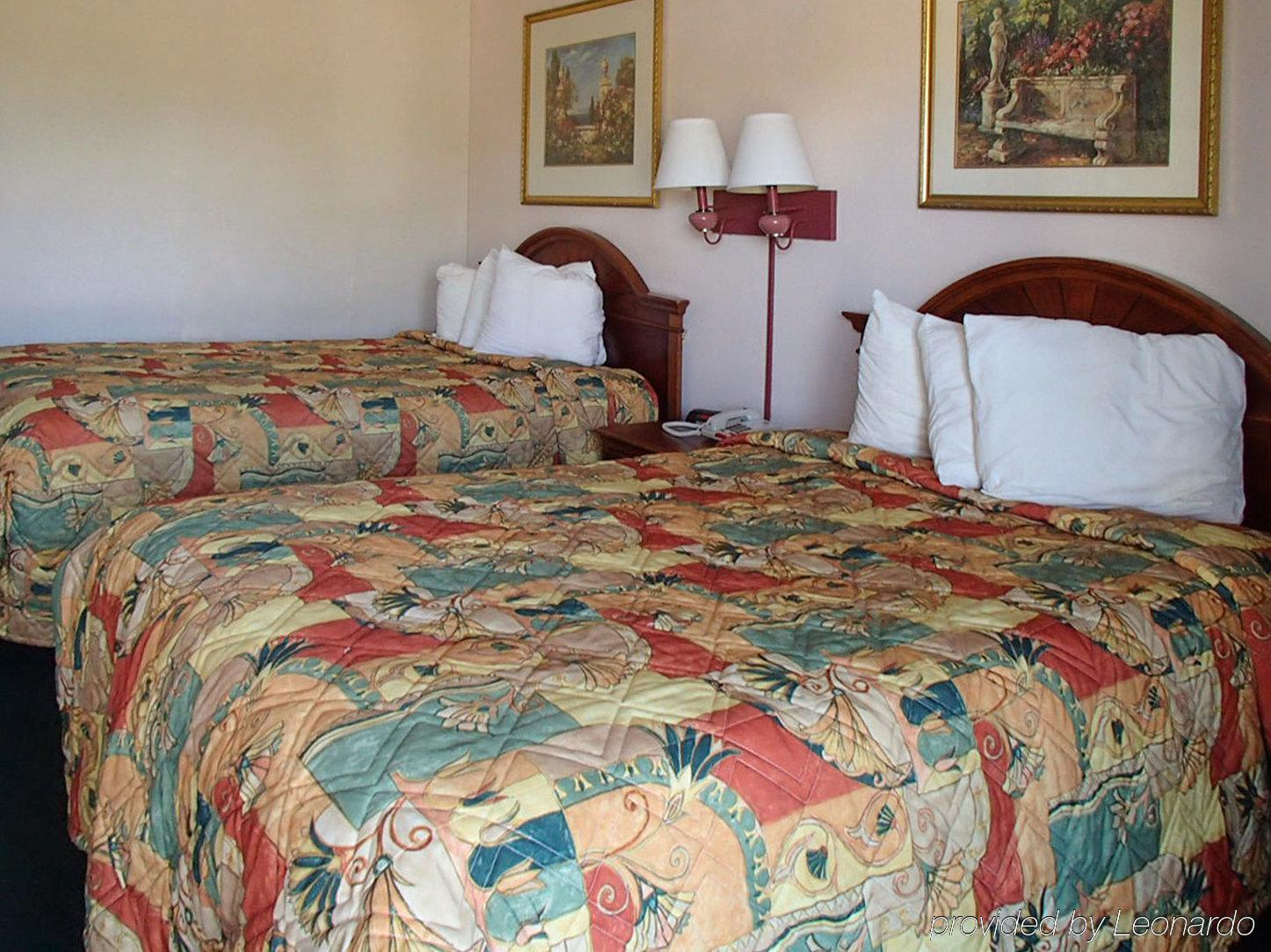 Rodeway Inn Leesburg Chain Of Lakes Dış mekan fotoğraf