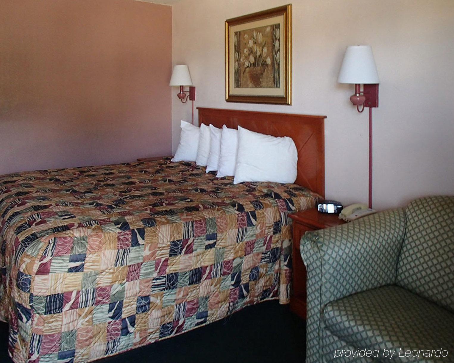Rodeway Inn Leesburg Chain Of Lakes Dış mekan fotoğraf